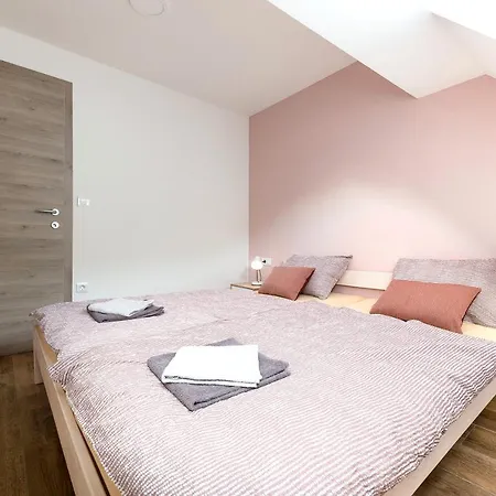 Apartmaji Rupnik Апартаменты Бохиньска-Быстрица