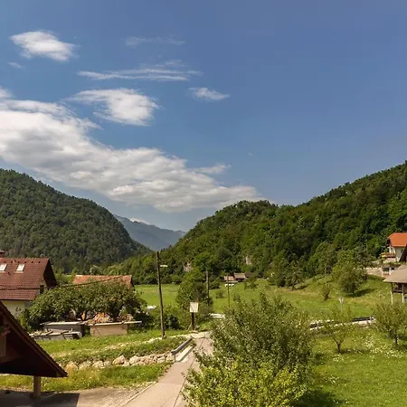 Apartmaji Rupnik Appartamento