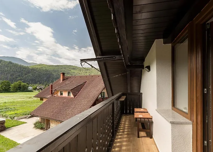 Apartmaji Rupnik * 보닌스카비스트리카