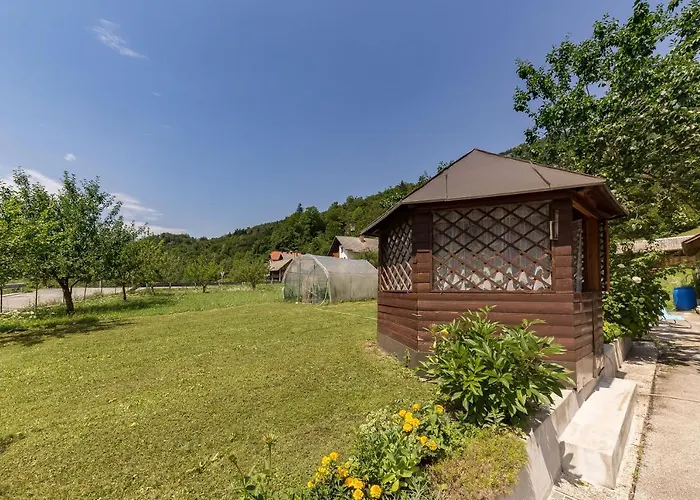 Apartmaji Rupnik 보닌스카비스트리카